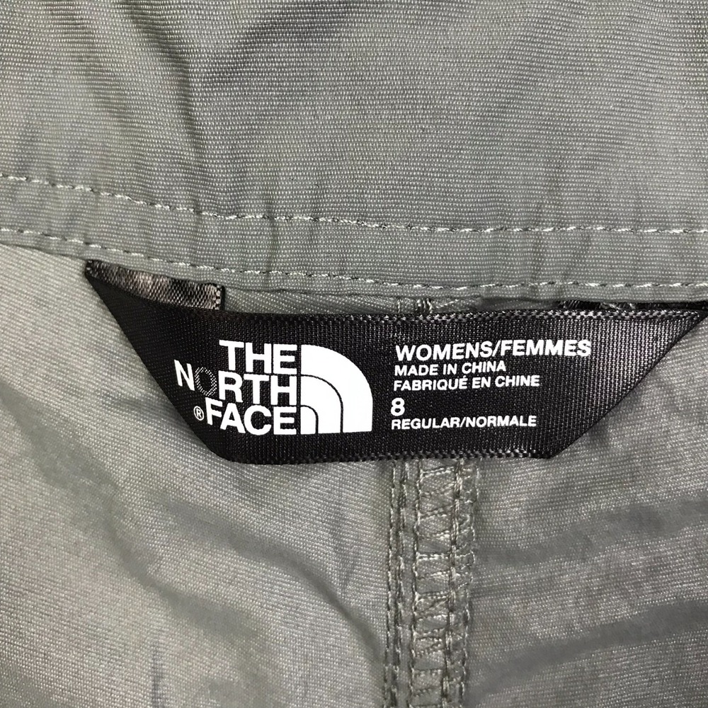 The North Face Shorts Womens 8 Gray Nylon Stretch 4.5" Cuffed Hiking Outdoor - Picture 3 of 11